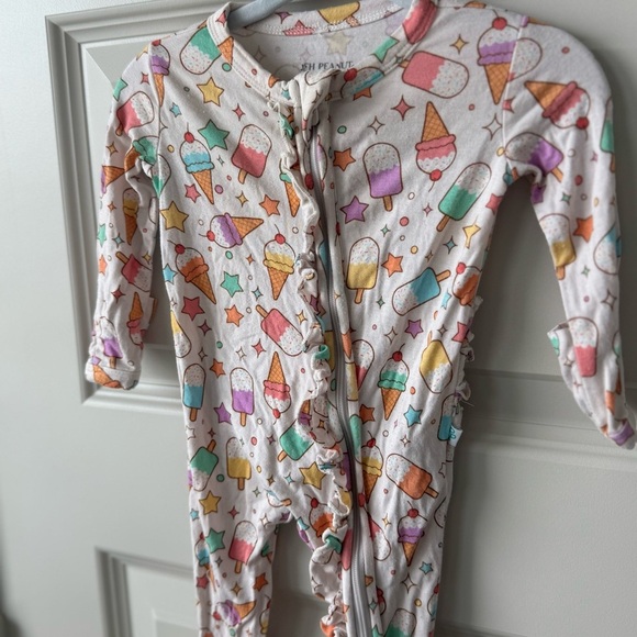 Posh Peanut Bamboo Newborn Ruffle Ice Cream Print Baby One Piece Footie - Picture 2 of 6